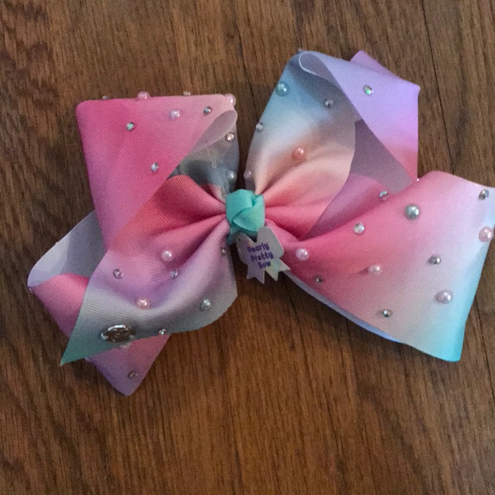 JoJo Bow Pearly Pretty Bow